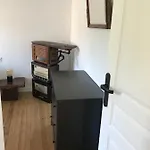 Le Coq Au En Suisse Normande Casa de Férias *