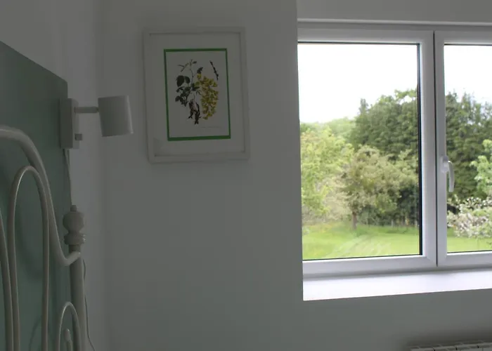 Le Coq Au En Suisse Normande Hébergement de vacances Hamars